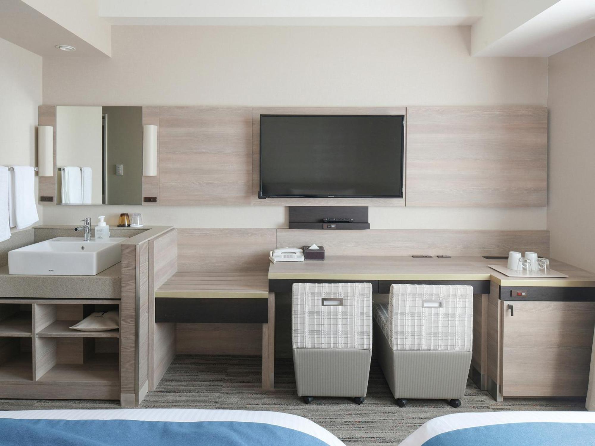 Vessel Inn Shigamoriyama Station Zewnętrze zdjęcie